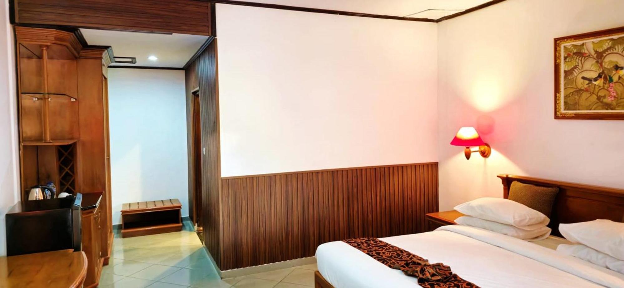 Stana Puri Gopa Hotel Sanur  Exterior photo